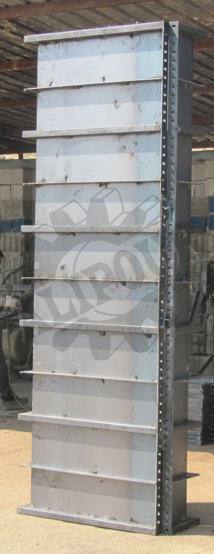 قالب ستون ، مجتمع صنعتی علیپور ، قالب ستون چهارگوش معمولي ، قالب ستون گرد